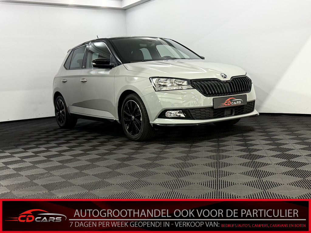 53576526